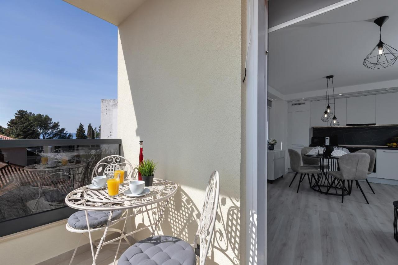 Exclusive Center Apartment Макарска Экстерьер фото